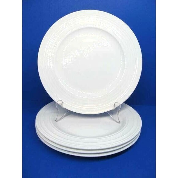 Mikasa Swirl White Bone China  9" Salad Luncheon Plates Bundle of 4 - Picture 11 of 11